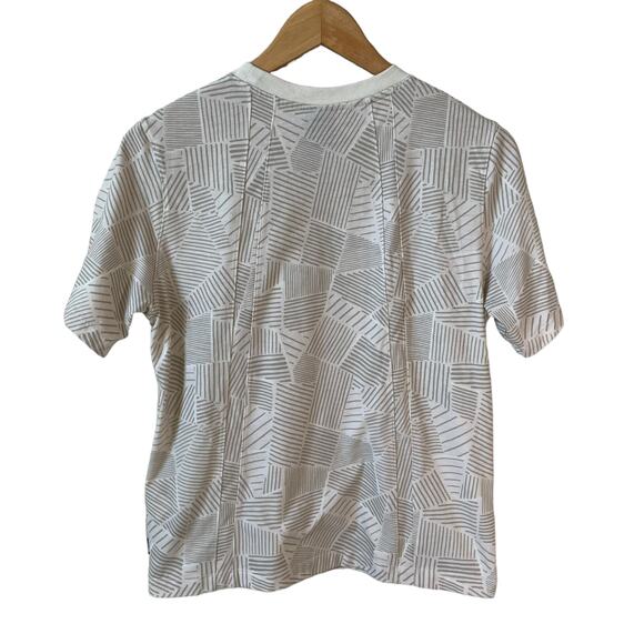 THE NORTH FACE Women's Marina Luxe Crew Neck T Shirt Cream Gray Small Minimalist - Picture 2 of 11